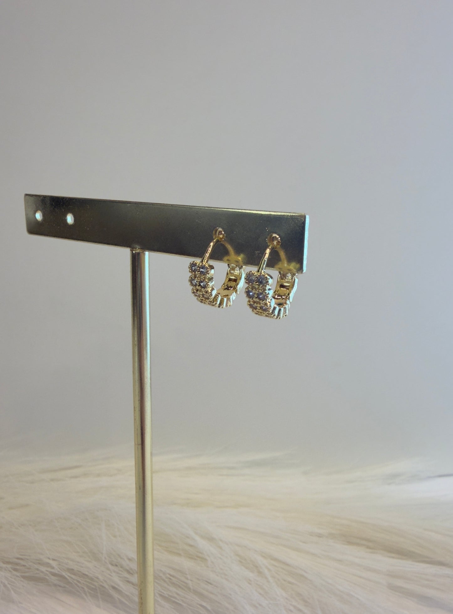 Stella Hoops