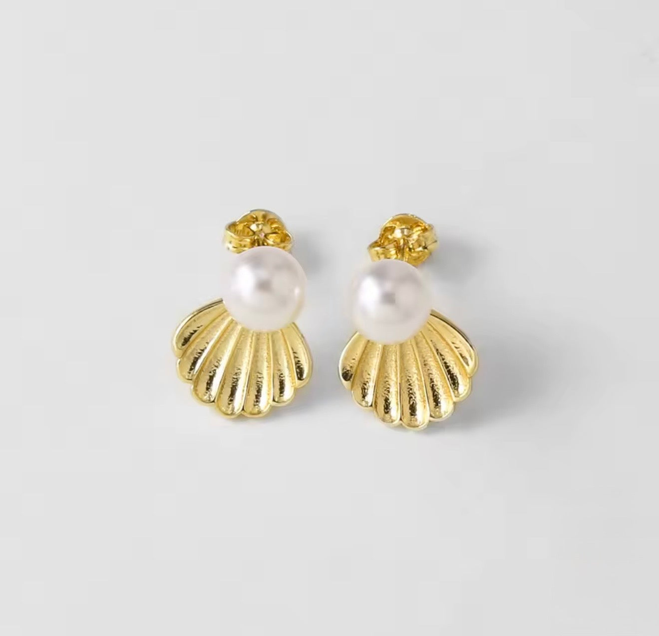 Ostra Earrings