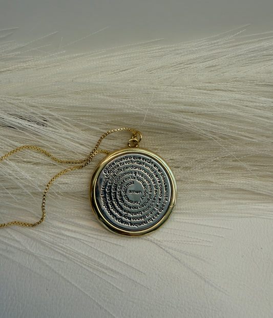 Oración Sagrada Necklace