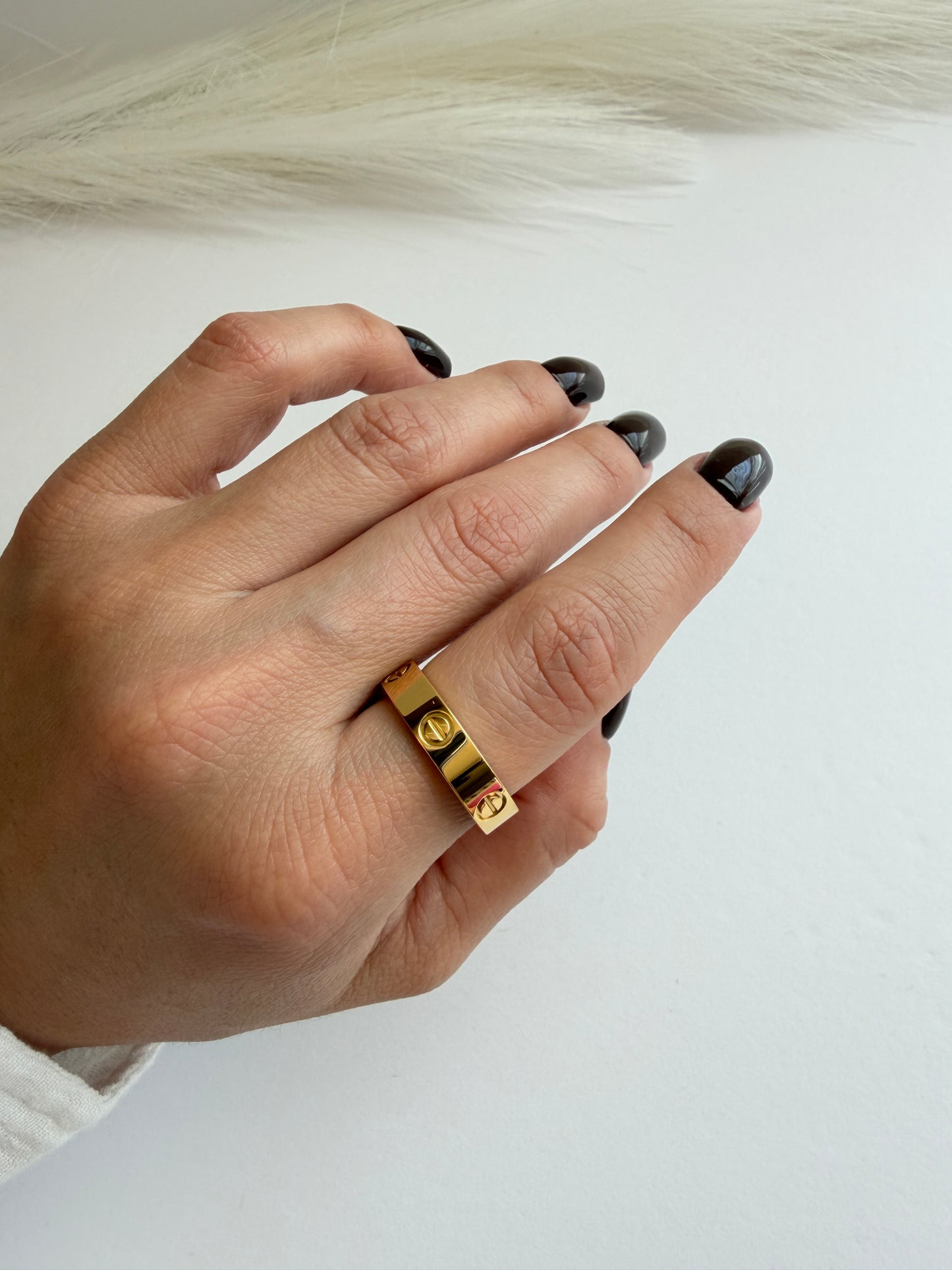 Amore Ring