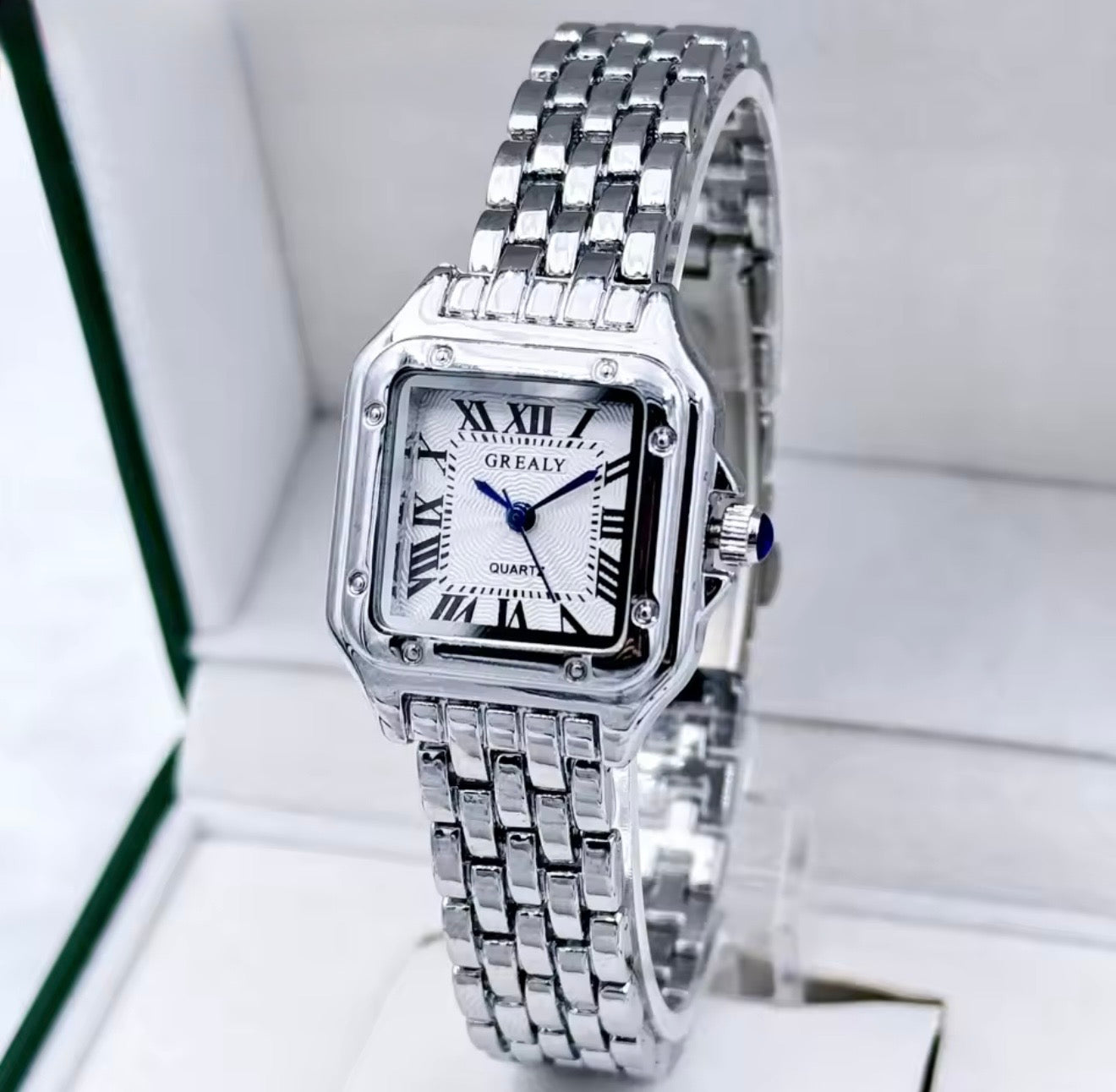 Paris Watch ( Pre-order)