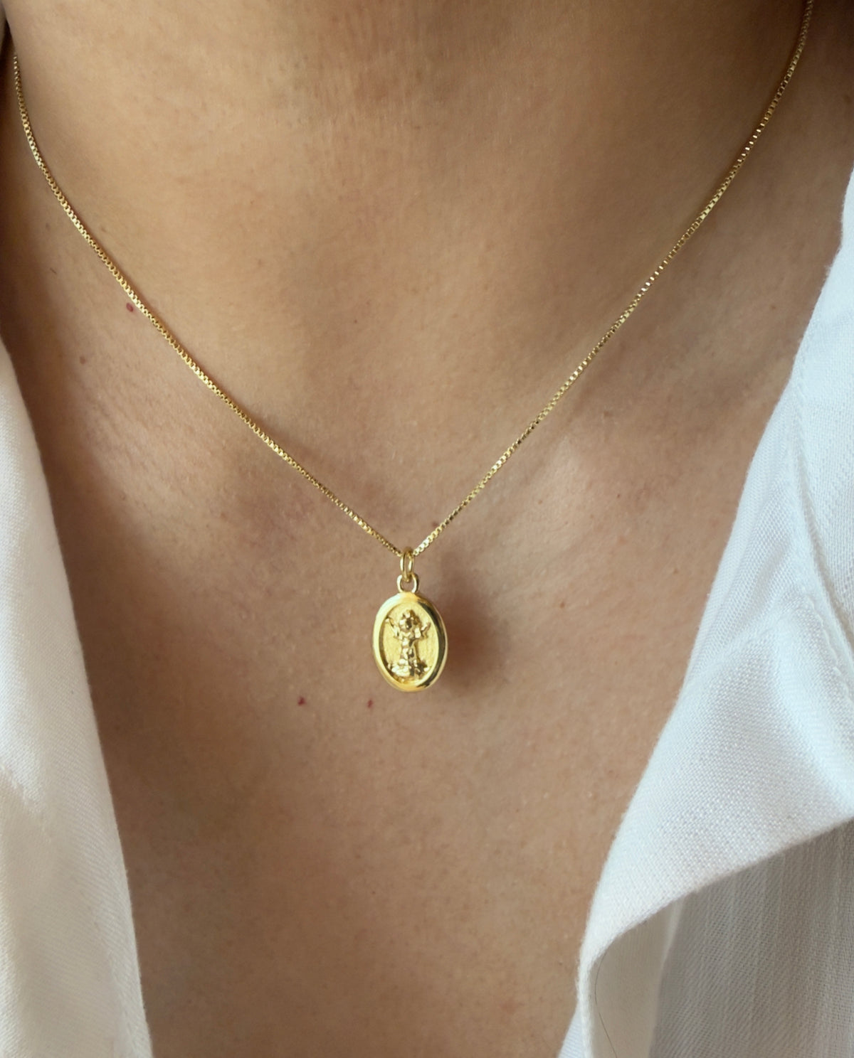 Divino Niño Jesús Necklace