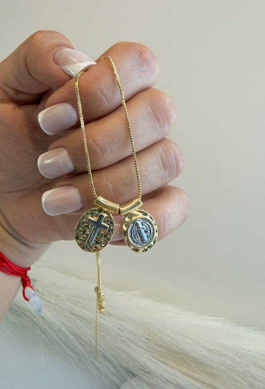 Mi protector Necklace