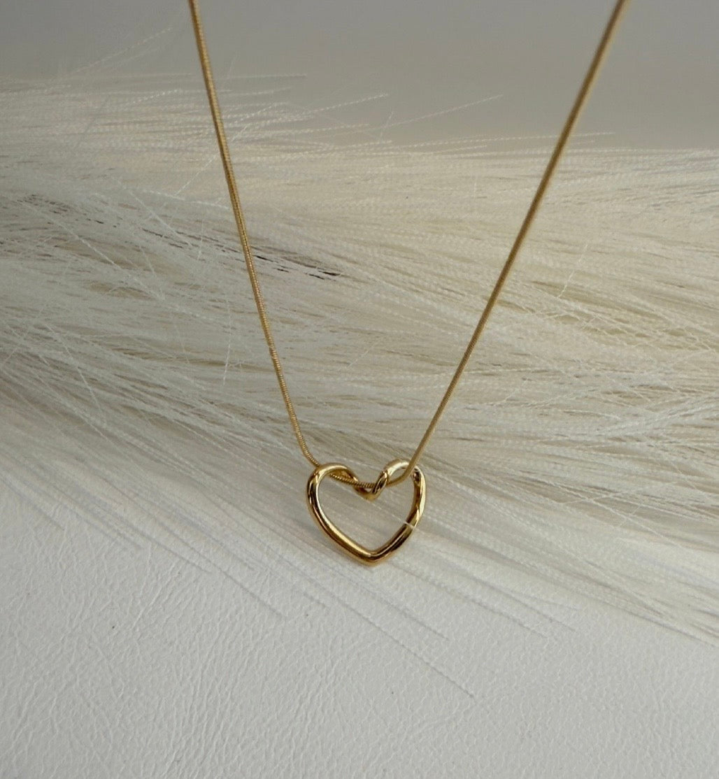 Romantico Necklace