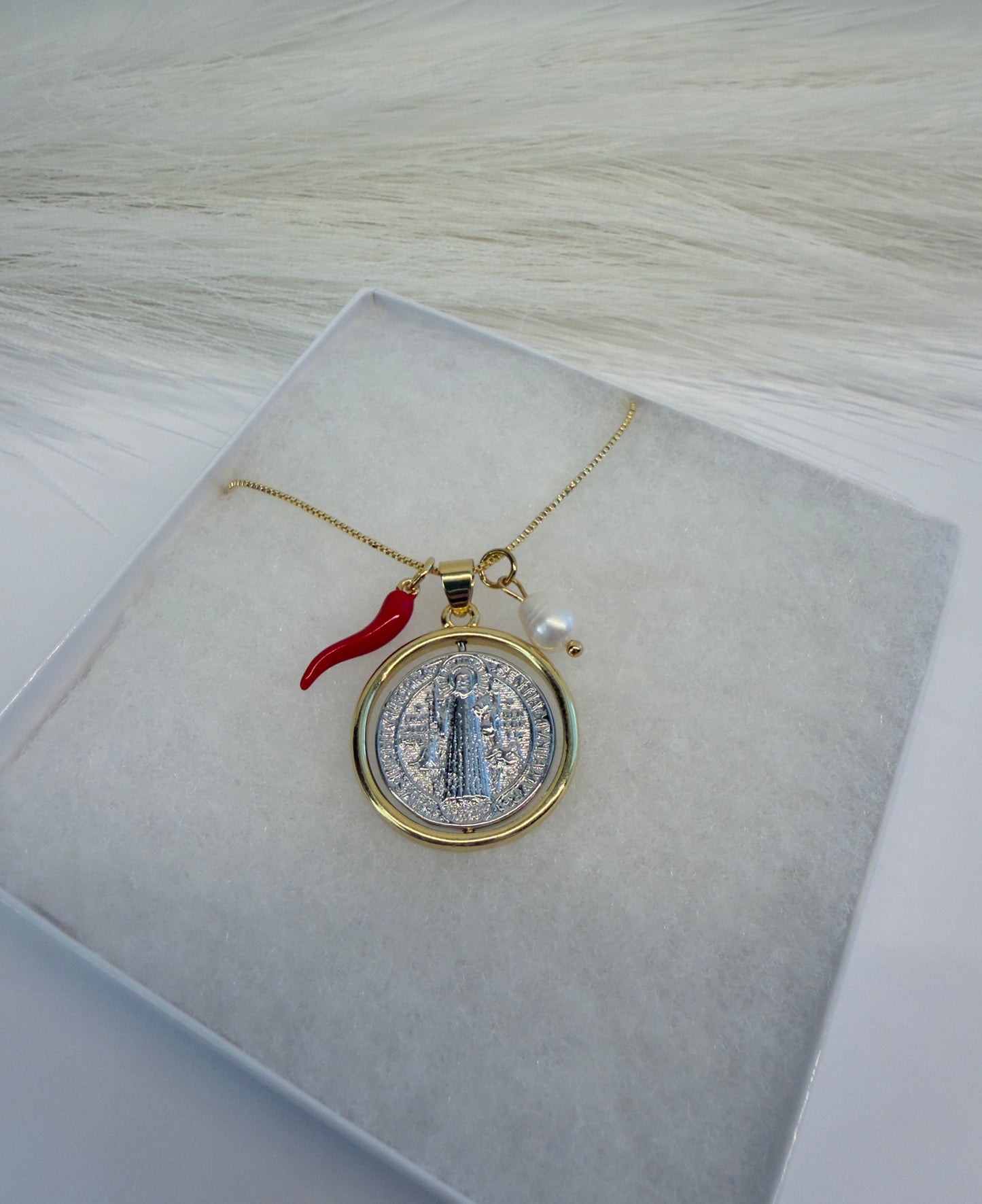 Alma y Fe Necklace