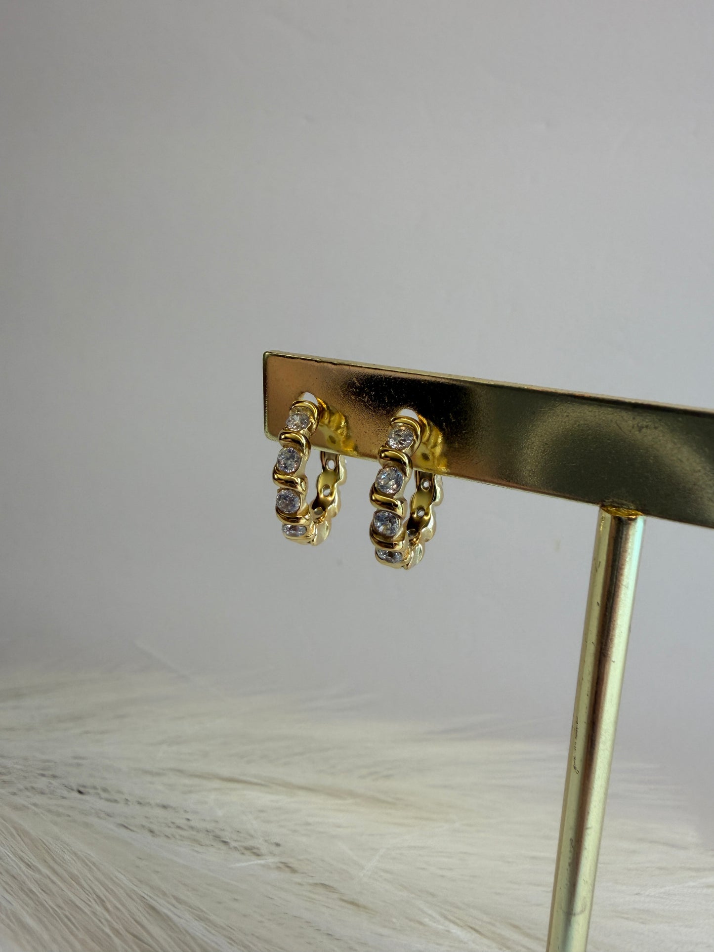 Zircon Hoops