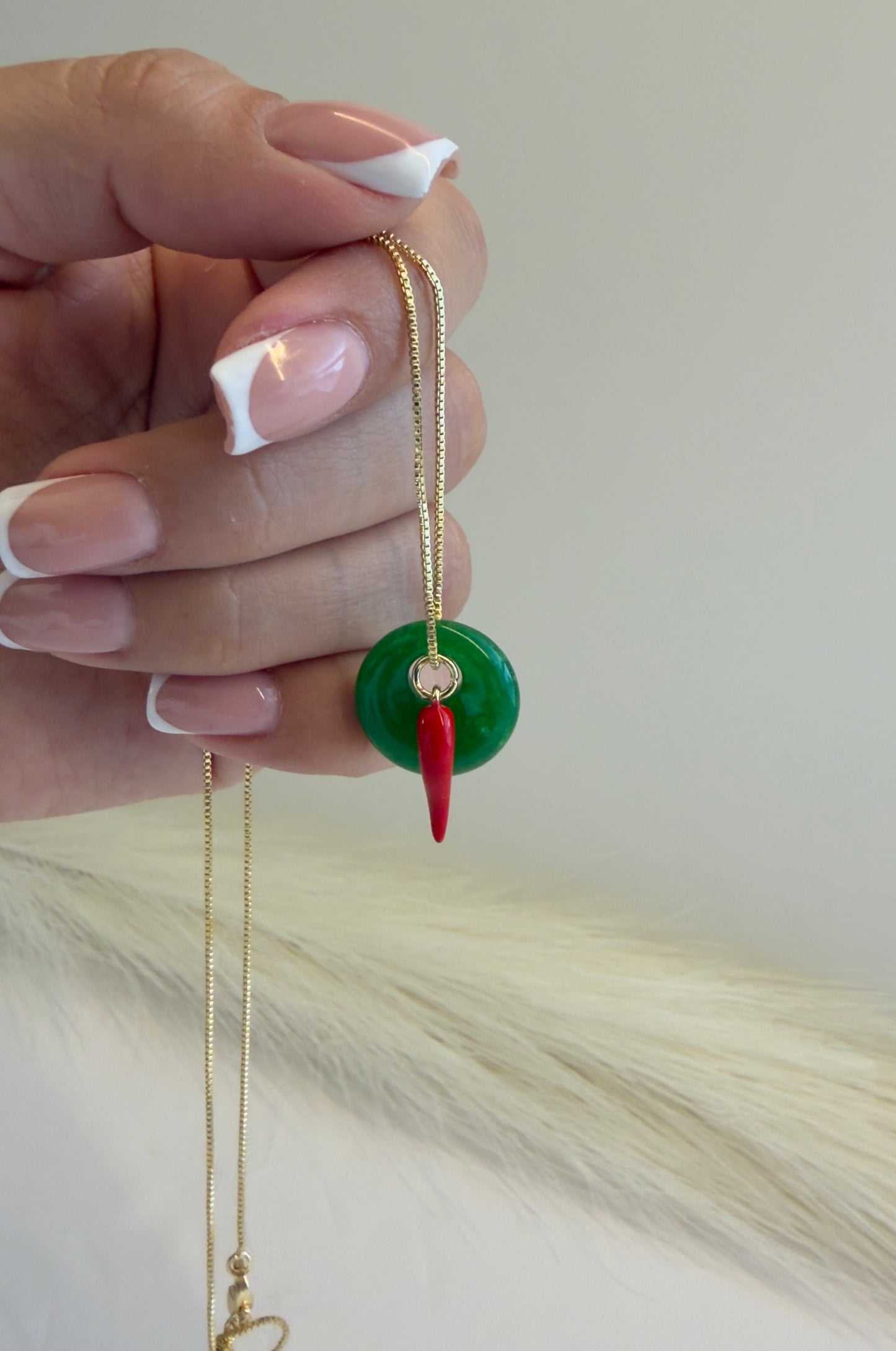 Calma y protección Necklace