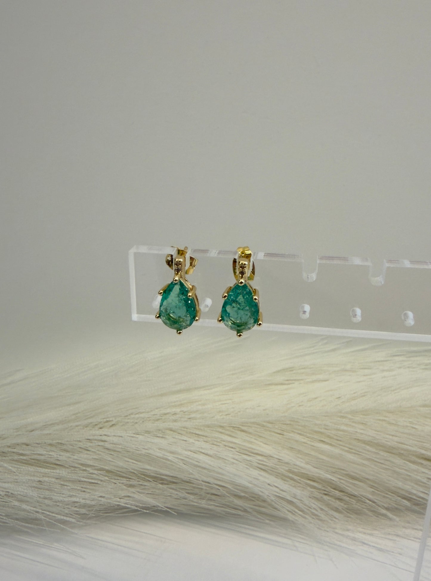 Aura Verde Earrings