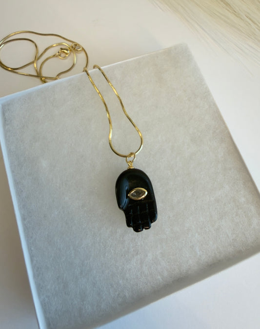 Mano di Luce Necklace