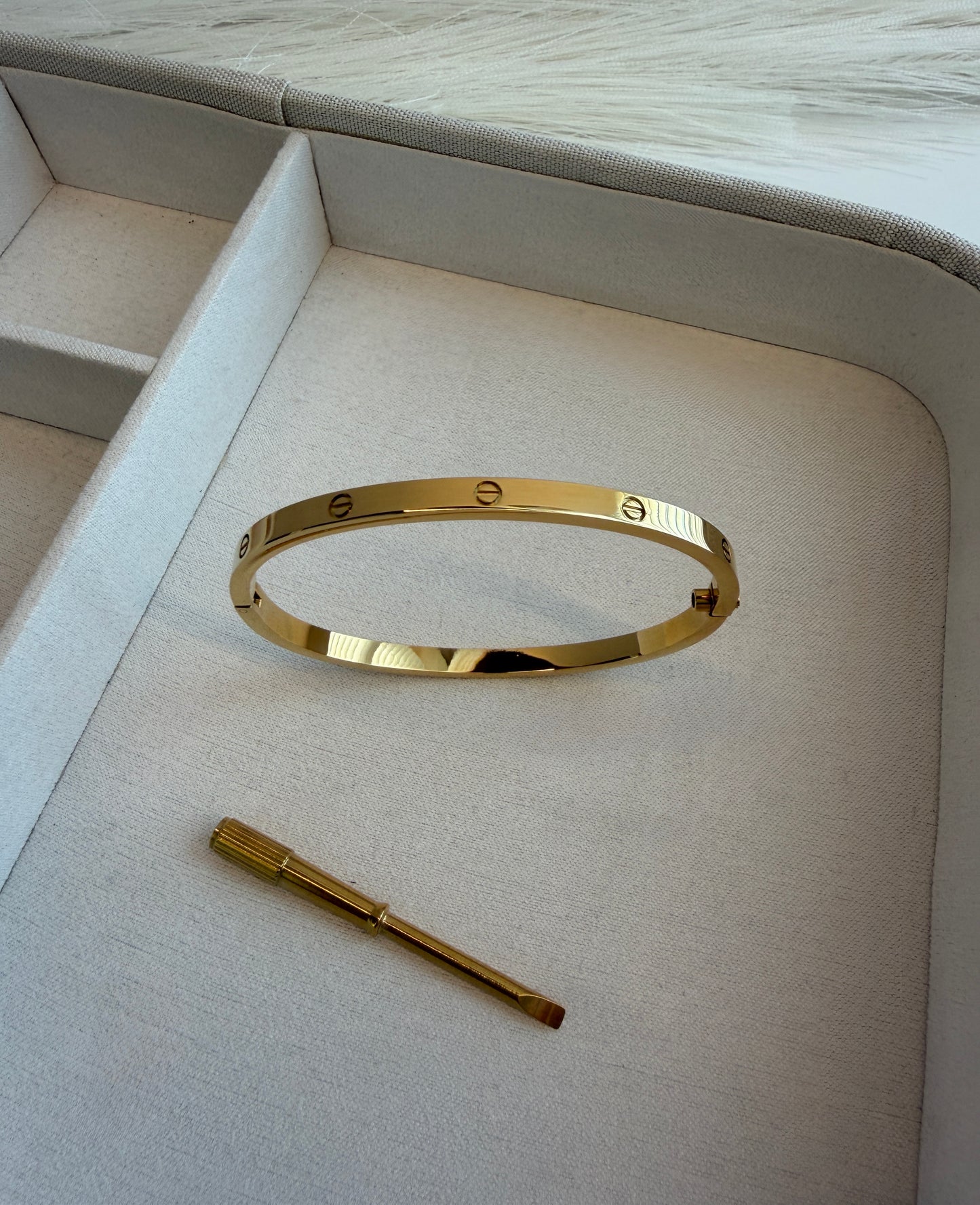 Classic Thin Bangle