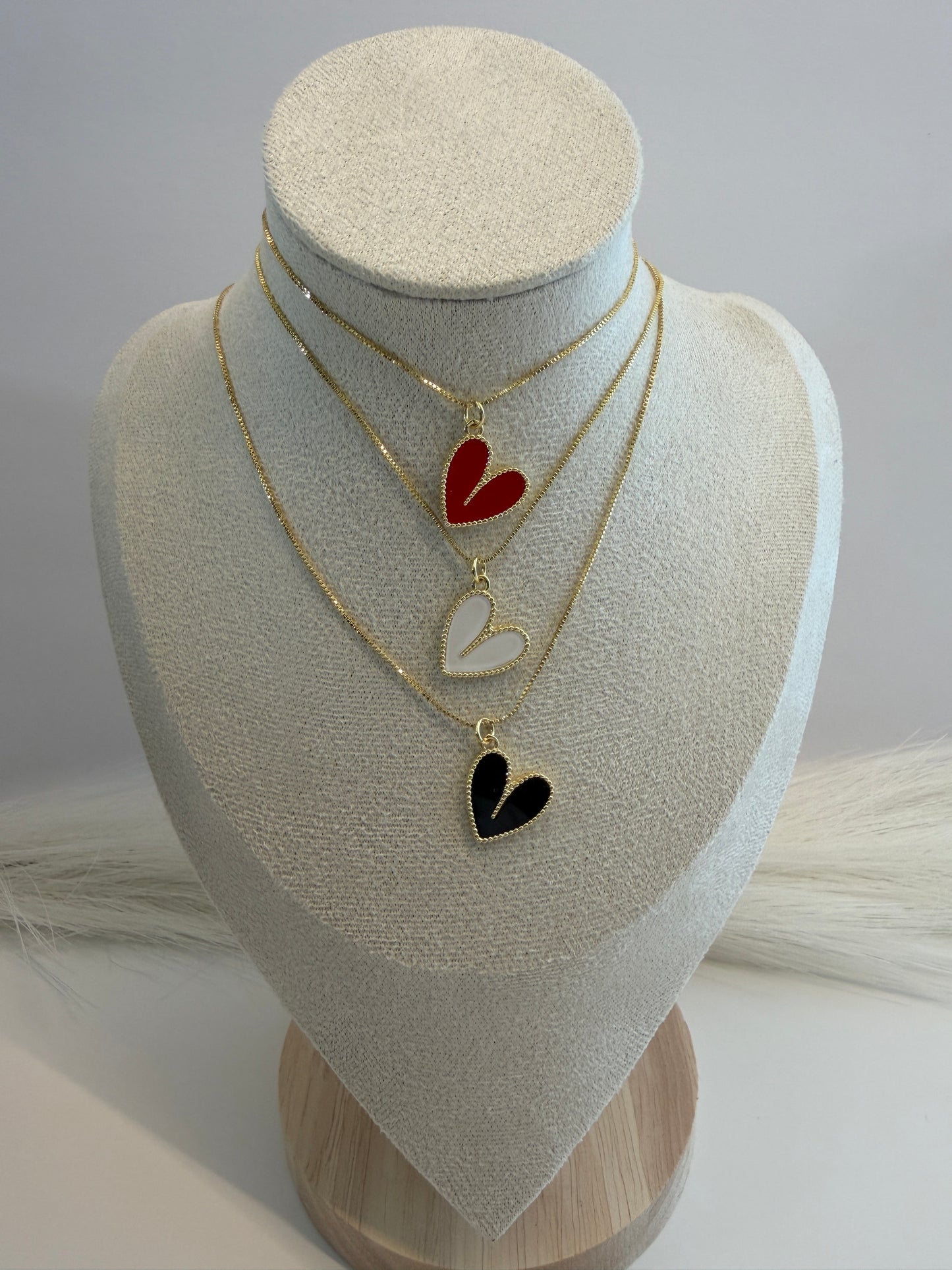 CORA NECKLACE