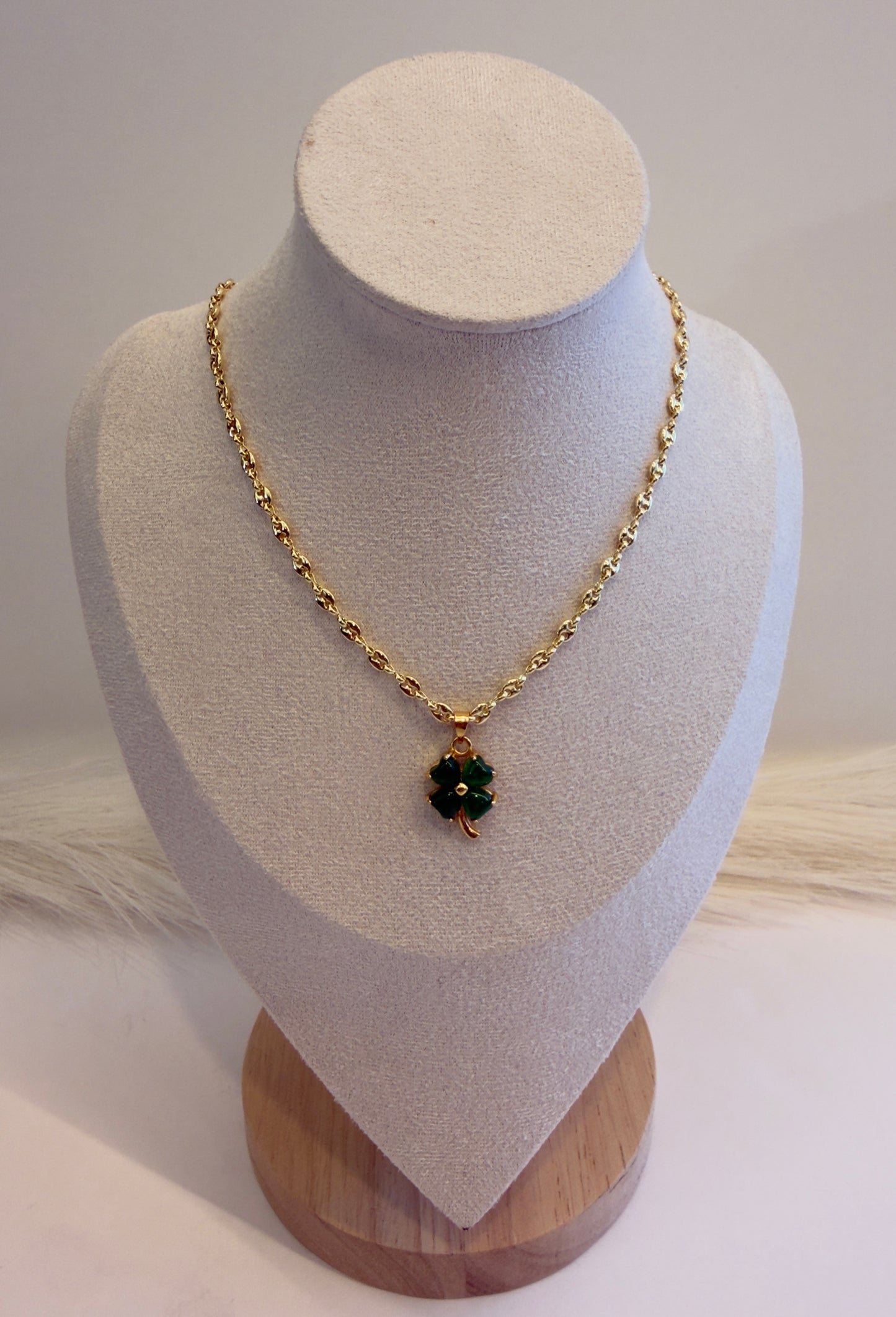 Trébol deJade Necklace