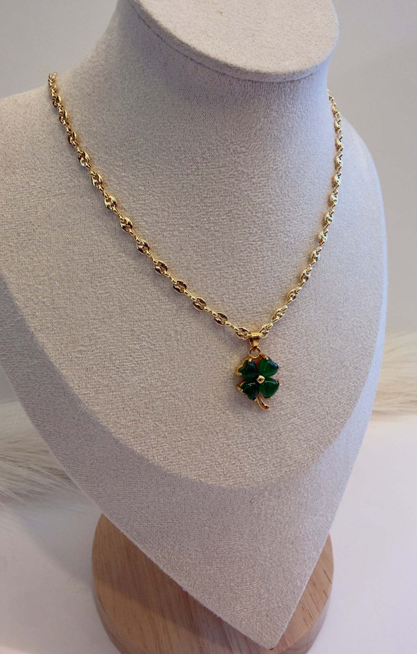 Trébol deJade Necklace
