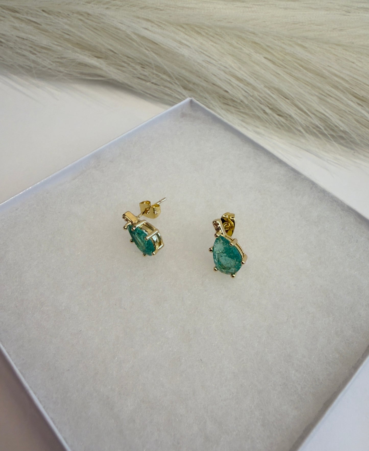 Aura Verde Earrings