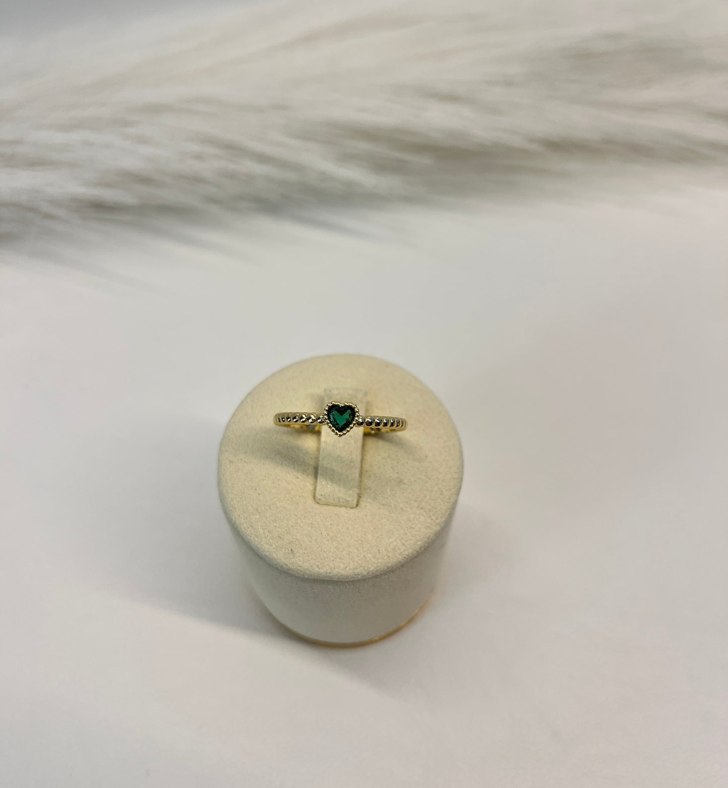 Mini Heart Ring