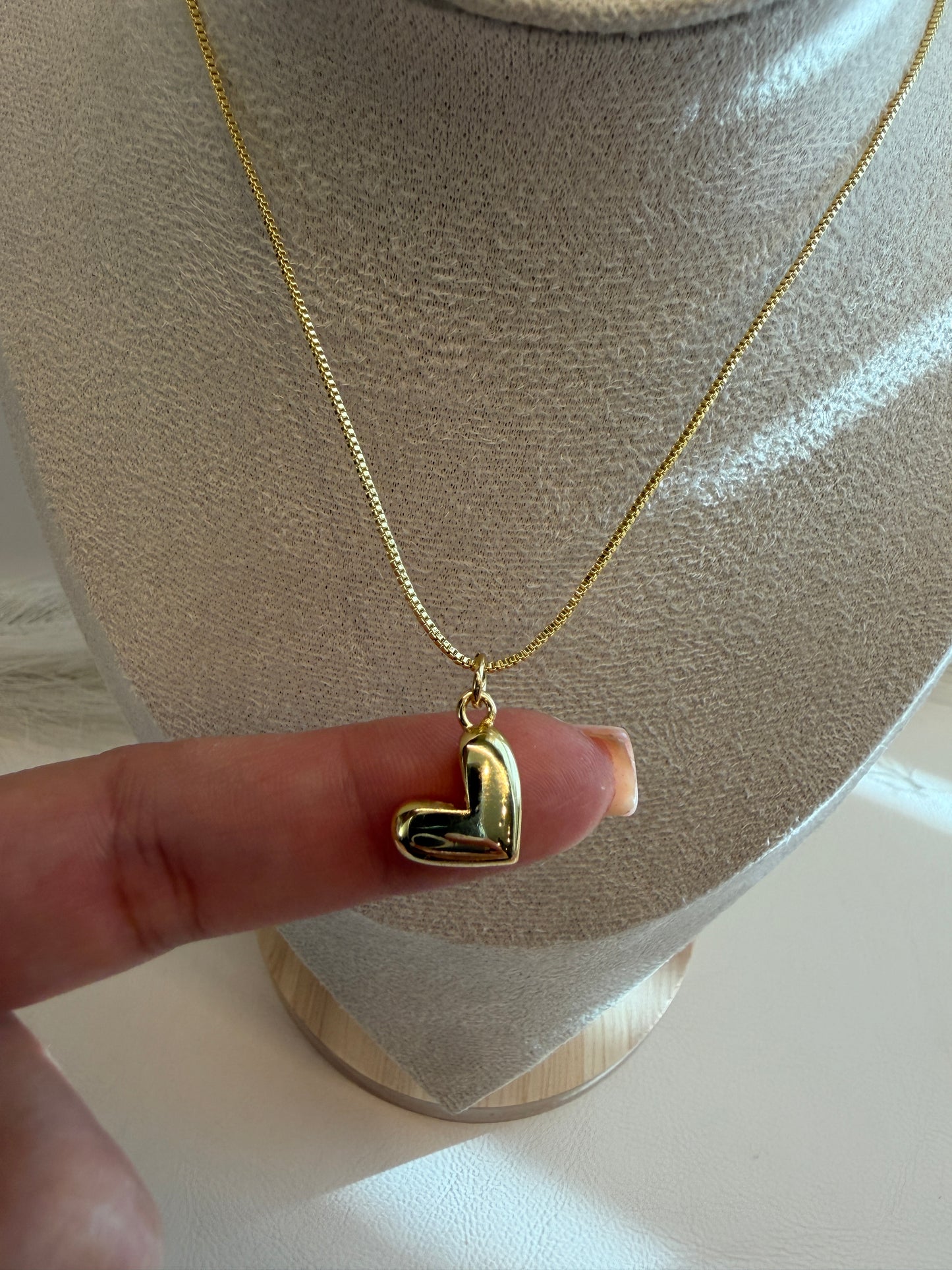 Suspiro Cora Necklace