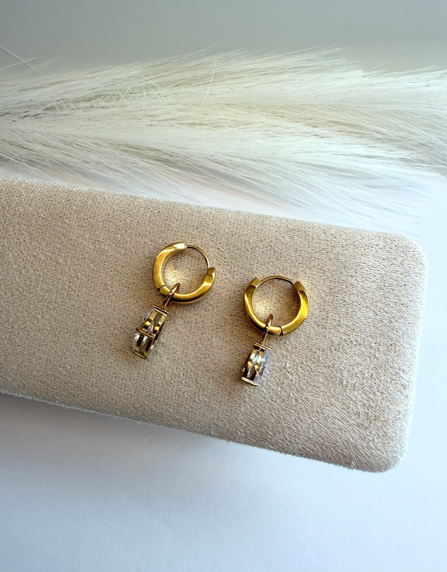 Éclat Mismatch Hoops