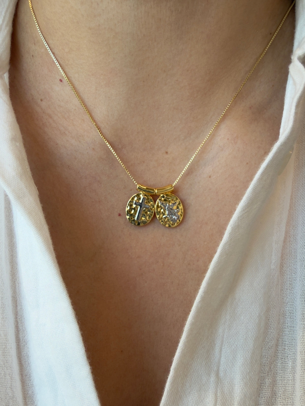 Mi protector Necklace
