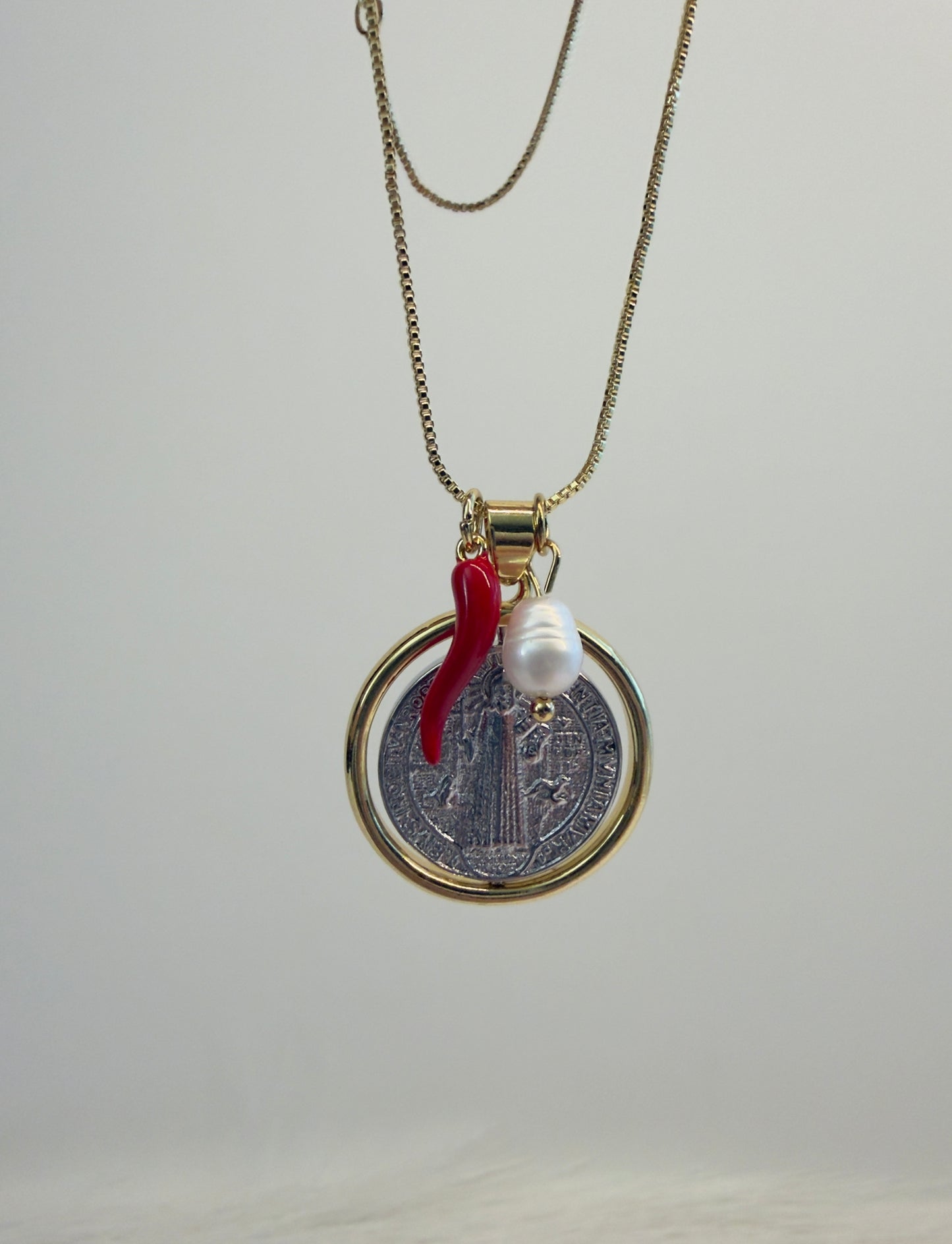 Alma y Fe Necklace