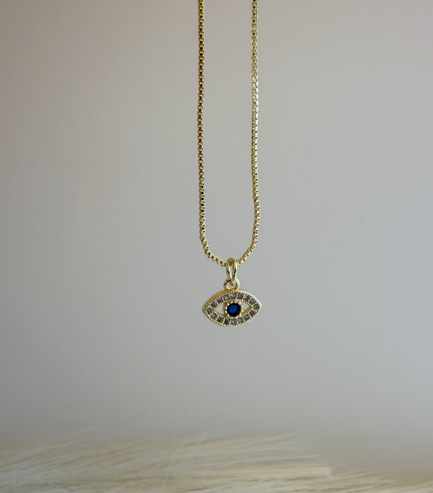 Guardián Eye Necklace